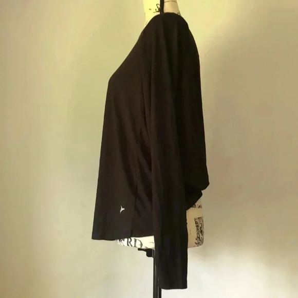 Old Navy Active Top - Low Back - Picture 3 of 7